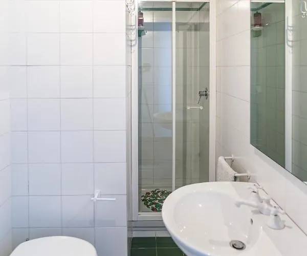 아파트 Niobe - Exclusive Lakefront With Private