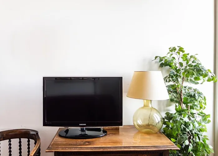 Niobe - Exclusive Lakefront With Private *